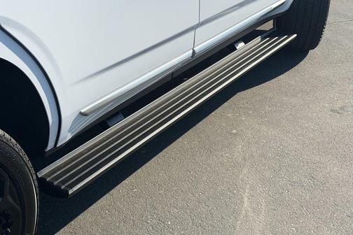 Glacier White Tricoat 2026 GMC Yukon Denali