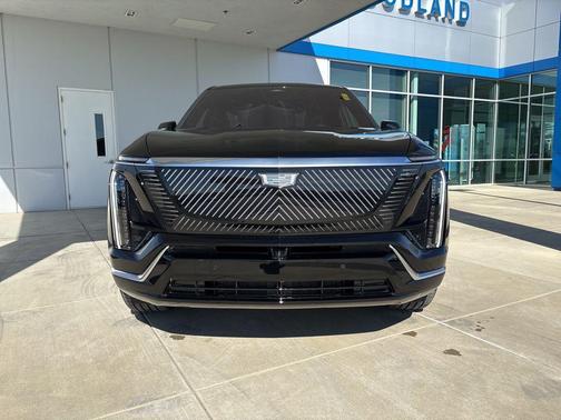 2026 Cadillac VISTIQ Luxury