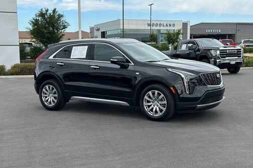 Stellar Black Metallic 2023 Cadillac XT4 Premium Luxury