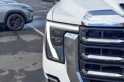 2026 GMC Sierra 2500 SLE