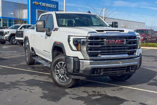 2026 GMC Sierra 2500 SLE