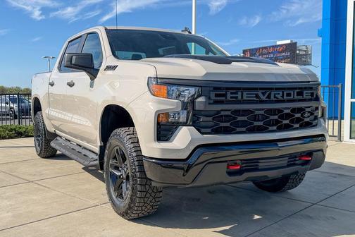 2026 Chevrolet Silverado 1500 Custom Trail Boss