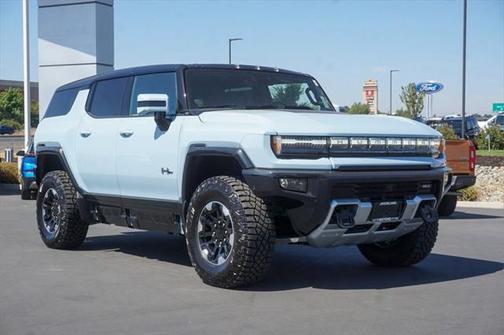 2024 GMC HUMMER EV SUV 2X
