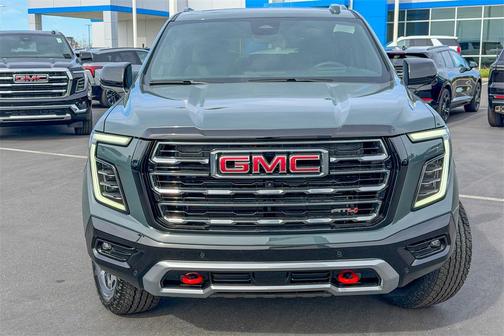 2026 GMC Yukon 4WD AT4