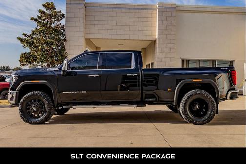 2025 GMC Sierra 3500 SLT