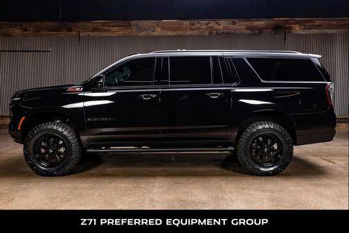 2025 Chevrolet Suburban 4WD Z71