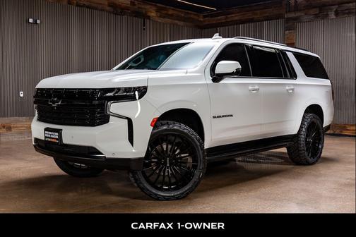 2023 Chevrolet Suburban RST