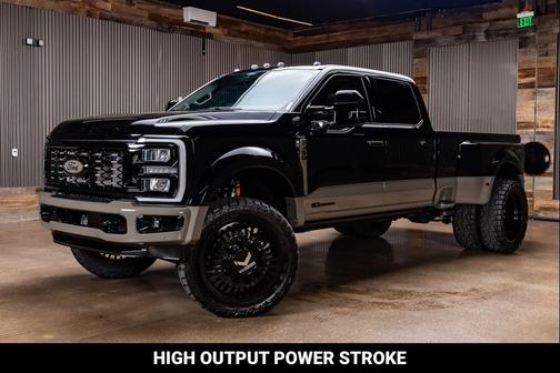 Agate Black Metallic 2026 Ford F-450 King Ranch