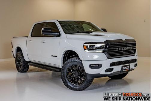 Bright White Clearcoat 2021 RAM 1500 Laramie