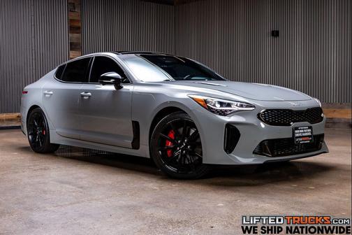 2023 Kia Stinger GT2