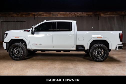 2024 GMC Sierra 2500 AT4