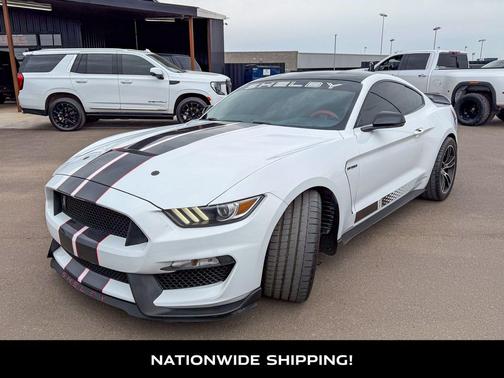 2017 Ford Shelby GT350 Base