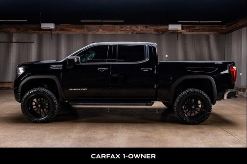 Onyx Black 2023 GMC Sierra 1500 SLT