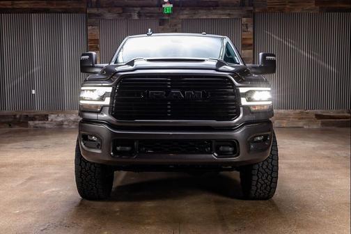Granite Crystal Metallic Clearcoat 2024 RAM 2500 Laramie Crew Cab 4x4 6'4' Box