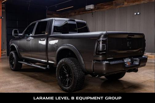 Granite Crystal Metallic Clearcoat 2024 RAM 2500 Laramie Crew Cab 4x4 6'4' Box