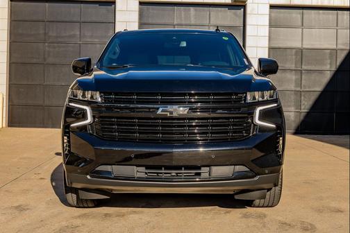 2023 Chevrolet Tahoe 4WD RST