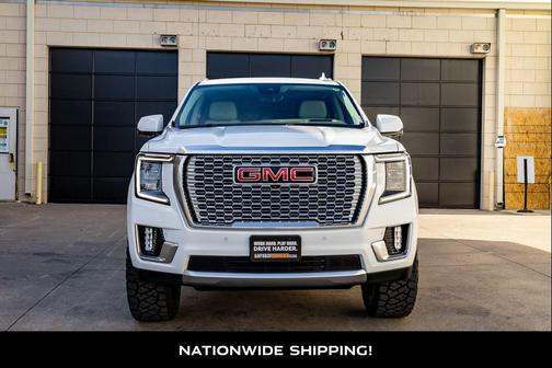 Summit White 2024 GMC Yukon XL Denali