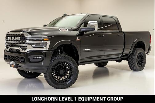 Diamond Black Crystal Pearlcoat 2026 RAM 2500 Longhorn