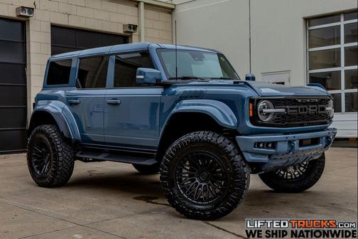 Azure Gray Metallic Tri-Coat 2024 Ford Bronco Raptor
