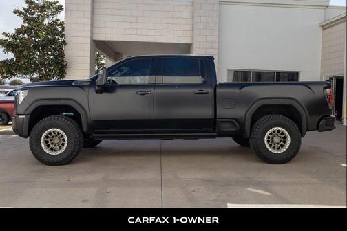 2024 GMC Sierra 2500 AT4