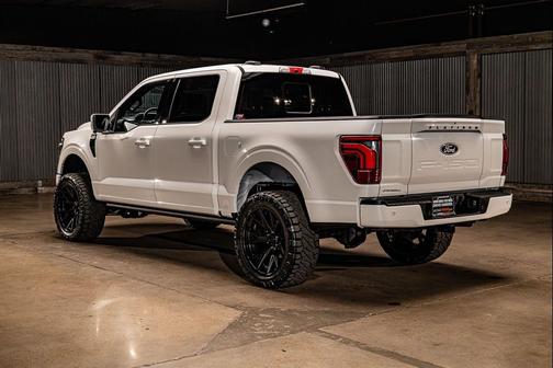 Star White Metallic Tri-Coat 2025 Ford F-150 Platinum