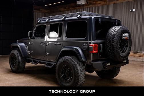 Granite Crystal Metallic Clearcoat 2018 Jeep Wrangler Unlimited Sport