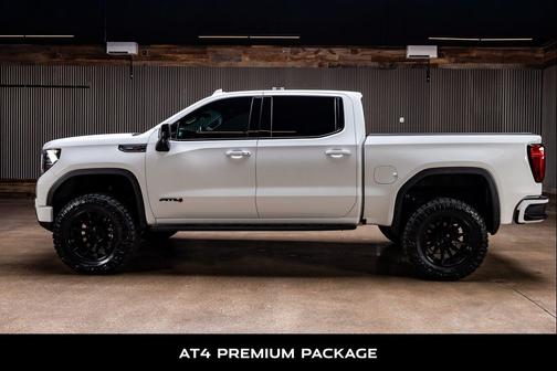 Summit White 2025 GMC Sierra 1500 AT4