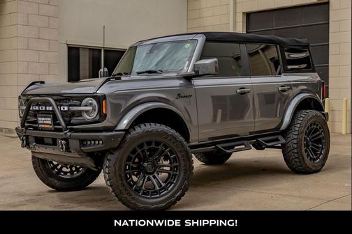 Carbonized Gray Metallic 2023 Ford Bronco Outer Banks