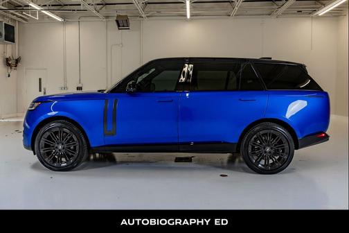 Velocity Blue SV Bespoke Ultra Metallic Gloss 2023 Land Rover Range Rover Autobiography