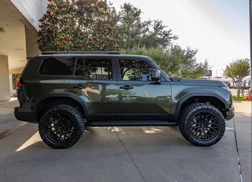 Nori Green Pearl 2026 Lexus GX 550 Overtrail