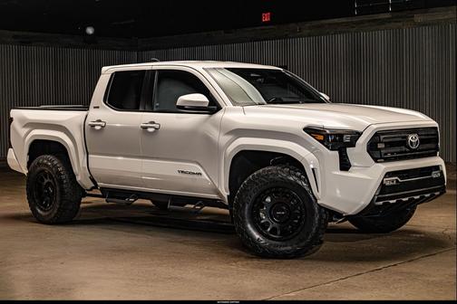 Ice Cap 2024 Toyota Tacoma SR5