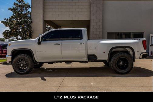 Summit White 2022 Chevrolet Silverado 3500 LTZ