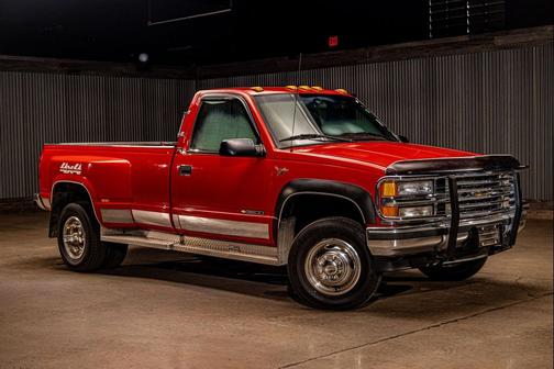Victory Red 1996 Chevrolet 3500 Fleetside