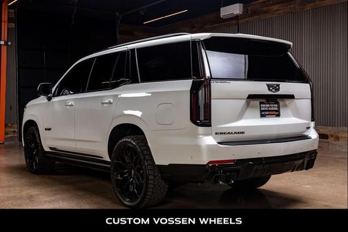 2025 Cadillac Escalade V-Series