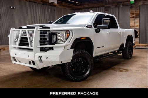 Summit White 2021 GMC Sierra 2500 AT4