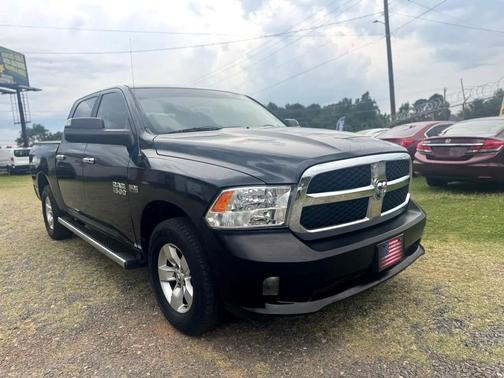 2015 RAM 1500 SLT