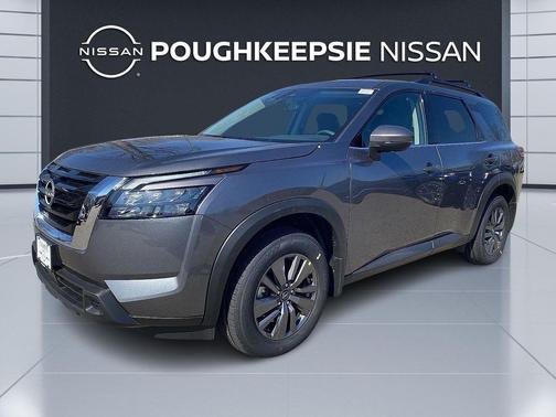 2025 Nissan Pathfinder SV 4WD