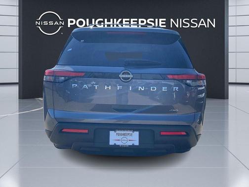 2025 Nissan Pathfinder SV 4WD
