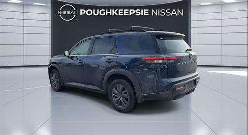 2024 Nissan Pathfinder SV 4WD