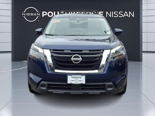 2024 Nissan Pathfinder SV 4WD