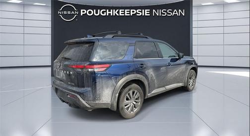 2024 Nissan Pathfinder SV 4WD