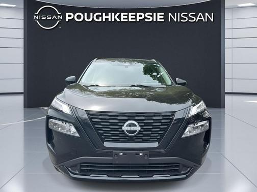 Super Black 2023 Nissan Rogue SV