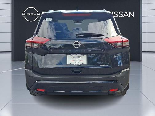 Super Black 2023 Nissan Rogue SV