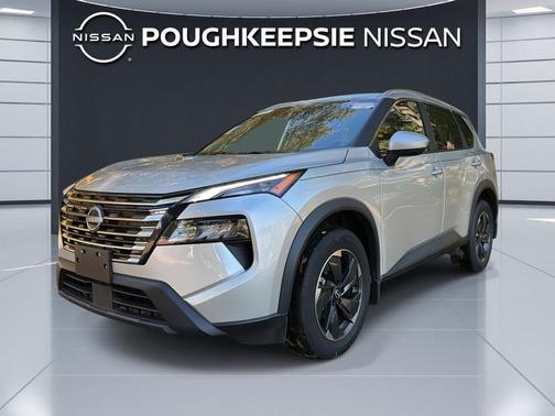 Brilliant Silver Metallic 2024 Nissan Rogue SV