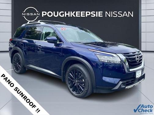 2022 Nissan Pathfinder Platinum 4WD