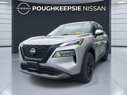 Brilliant Silver Metallic 2022 Nissan Rogue SV