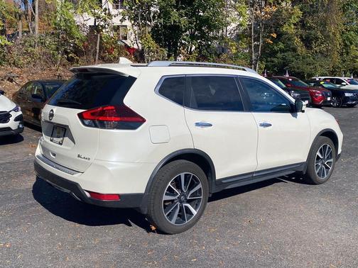 2018 Nissan Rogue SL