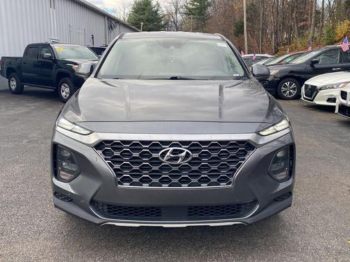 2019 Hyundai SANTA FE SE 2.4