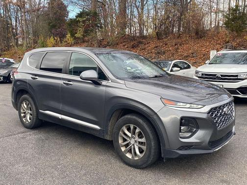 2019 Hyundai SANTA FE SE 2.4