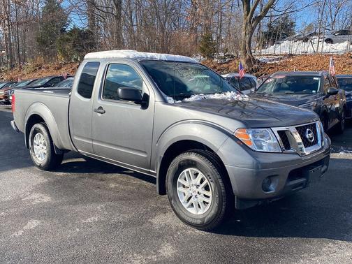 2017 Nissan Frontier SV